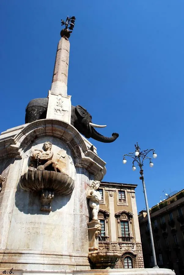 Apartment For 2 In Catania, B&B Le Voci Del Mercato 0*,